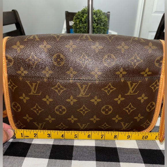 Louis Vuitton Sologne - Picture 4 of 10